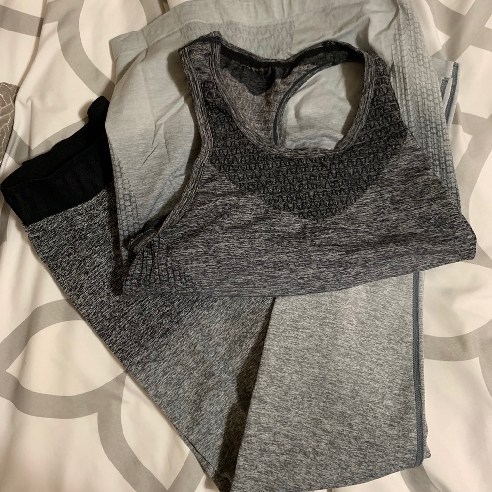 Tank top and leggings ombré